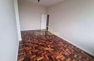 Venda ou aluguel de apartamento espaçoso com 3 quartos e suíte na vila santa cecília! localização,