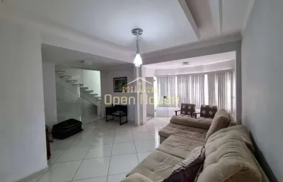 Casa de 2 andares com 3 suítes no jardim veneza – volta redonda/rj