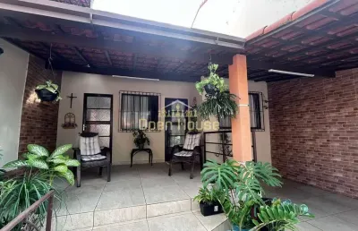 Seu novo capítulo começa aqui: conforto, lazer e localização estratégica no coração da vila rica!