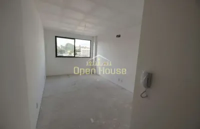 Sala comercial com 1 sala para alugar no Aterrado, Volta Redonda 