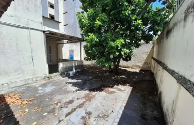Casa com 3 quartos à venda na rua euzébio de queiroz, centro, macaé, 360 m2 por r$ 970.000
