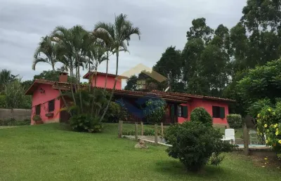 Chácara à venda c/ 2.000 m², 3 dorms, 1 suíte, churrasqueira, piscina, muita área verde - mato dentro - jundiaí / sp (próxima ao bairro caxambu)