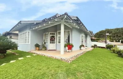 Casa com 3 quartos à venda na rua tutóia, 129, glória, joinville por r$ 1.200.000