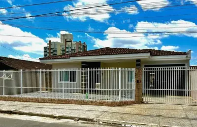 Casa com 3 quartos à venda na rua professor trindade, 45, costa e silva, joinville por r$ 900.000