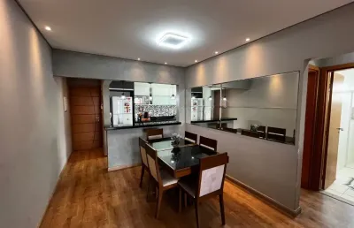 Apartamento mobiliado, 2 dormitórios e 1 suíte à venda na ocian