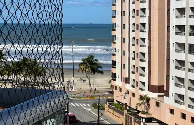 Apartamento para locação no bairro vila mirim em praia grande sp!!!