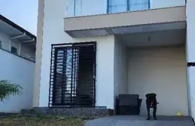 Casa à venda na Rua Professora Terezinha de Jesus, 105, Bela Vista, Palhoça