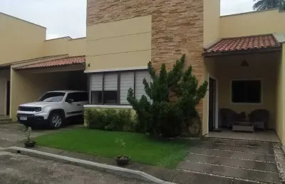 Excelente casa à venda em condomínio fechado - lagoa redonda