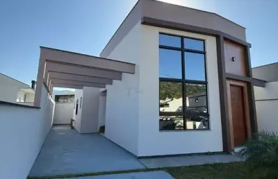 Casa com 3 quartos à venda na rua leoni pamplona, 251, bela vista, palhoça por r$ 630.000