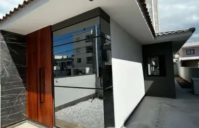 Casa com 3 quartos à venda na rua rio grande do norte, 567, rio grande, palhoça por r$ 475.000