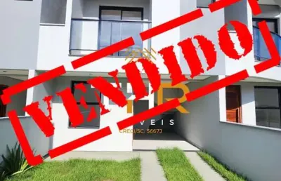 Casa com 3 quartos à venda na travessa dos cardeais, 1220, forquilhas, são josé por r$ 440.000