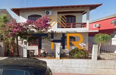 Casa com 3 quartos à venda na rua josé luiz de souza, 2345, flor de nápolis, são josé por r$ 1.150.000