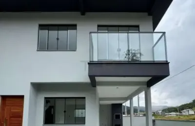 Casa com 3 quartos à venda na travessa judith maria maciel, 2339, forquilhas, são josé por r$ 580.000