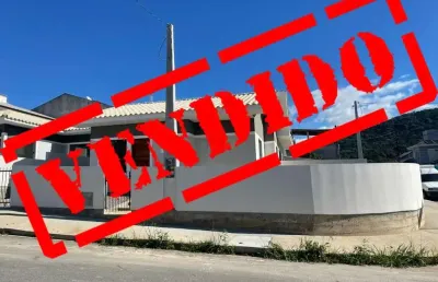 Casa com 2 quartos à venda na rua adelino martins, 2340, bela vista, palhoça por r$ 375.000
