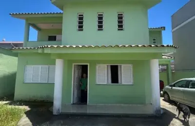 Casa com 3 quartos à venda na rua progresso, 32, areias, são josé por r$ 700.000
