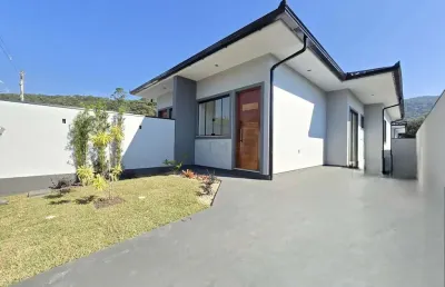 Casa com 2 quartos à venda na menina débora novaes, 15, forquilhas, são josé por r$ 395.000