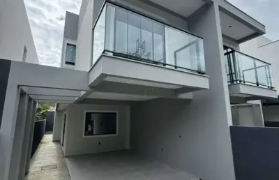 Casa com 3 quartos à venda na rua jaborandi, 7600, potecas, são josé por r$ 550.000