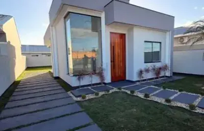 Casa com 3 quartos à venda na rua valdir zanon, 5600, guarda do cubatão, palhoça por r$ 590.000