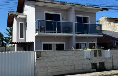 Casa com 2 quartos à venda na rua alcino navegantes moreira, 8900, barra do aririú, palhoça por r$ 380.000