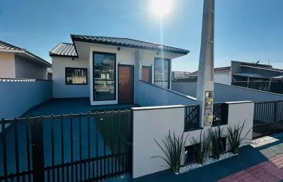 Casa com 2 quartos à venda na rua leoni pamplona, 9809, bela vista, palhoça por r$ 325.000
