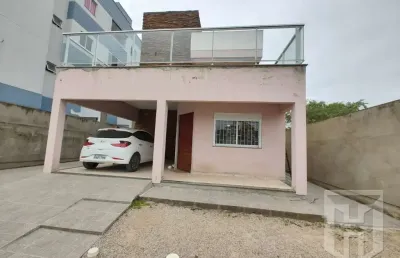 Casa com 3 quartos à venda na rua santa clara, 365, areias, são josé por r$ 1.040.000