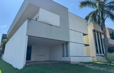 Royal forest - casa com 3 dormitórios para alugar, 300 m² por r$ 9.500 - condomínio royal forest -