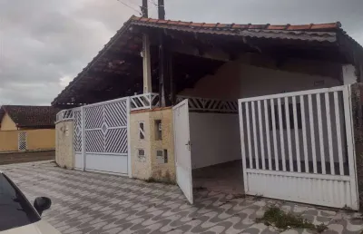 Casa na praia grande, 2 dormitório sendo 1 suite praia grande princesa