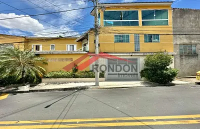 Sobrado à venda no vila barros - 385,00 de área construída - 4 dormitórios - 2 suítes - 1 banheiro social - 1 lavabo - 6 vagas de garagem.