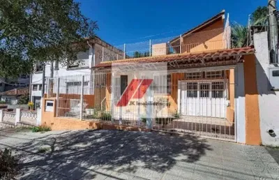 Casa com 5 dormitórios para alugar, 167 m² por r$ 6.400,00/mês - passo d'areia - porto alegre/rs