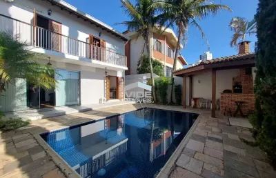 Vendo excelente casa em campinas bairro vila brandina com 4 quartos sendo duas suítes e piscina