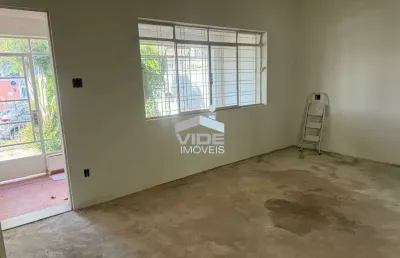 Casa à venda na Rua Luzitana, 701, Bosque, Campinas