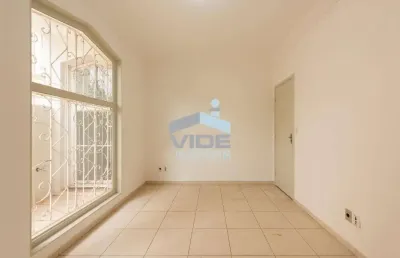 Casa comercial com 3 salas para alugar na Avenida Doutor Heitor Penteado, 830, Taquaral, Campinas