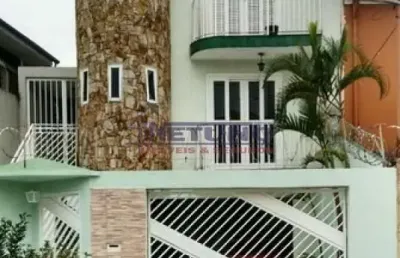 02 sobrados no mesmo terreno na vila maria com 02 dorms, sala, cozinha, lavanderia, em ótimo local.