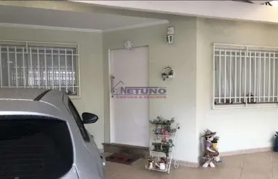 Lindo sobrado na vila sabrina com 03 suítes, sala, cozinha, quintal, 02 vagas em ótima localização.