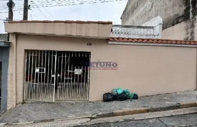 Casa para morar ou renda na vila medeiros- uma casa térrea com 01 dorm, sala, cozinha e wc + sobrado