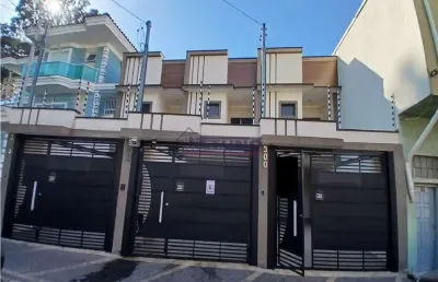 Sobrado novo na vila isolina mazzei com 03 suítes, sala estar, cozinha, lavabo, 02 vagas ótimo local
