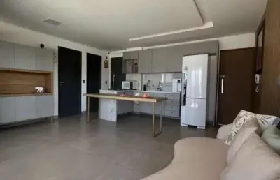 Cobertura com 2 quartos próxima do mar no jardim oceania