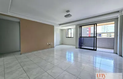 Apartamento amplo com 98 m² próximo da praia em manaíra