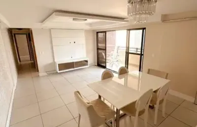 Apartamento com 3 quartos e móveis projetados no altiplano