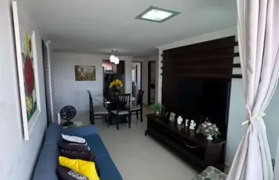 Apartamento com 77 m² e 3 quartos a poucos metros da praia no bessa