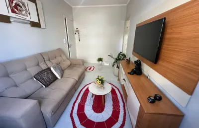 Apartamento no centro de mongaguá 1 dormitorios 100 metros da praia