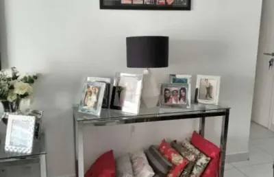 Apartamento com 3 dormitórios, sendo uma suíte, próximo do metro tatuapé