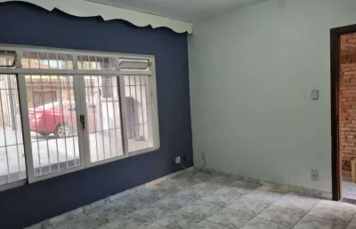 Excelente casa térrea com edícula há 400 metros do horto florestal
