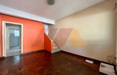 Casa de 2 dormitórios com 1 vaga de garagem para locação no jardim são paulo