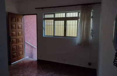 Casa de 2 dormitórios com 1 vaga de garagem coberta para locação na vila romero (imirim)