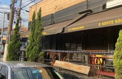 Salão comercial, em santana para restaurante ou bar , otima localização