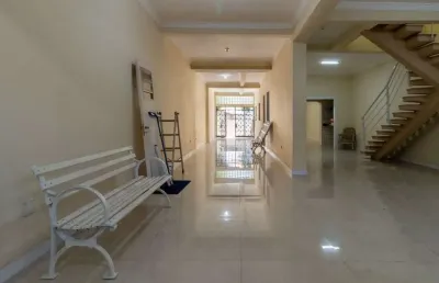 Prédio comercial com 327 metros para locação em santana