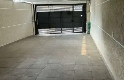 Sobrado a venda com 3 suítes e 3 vagas de garagem com 152 metros na água fria