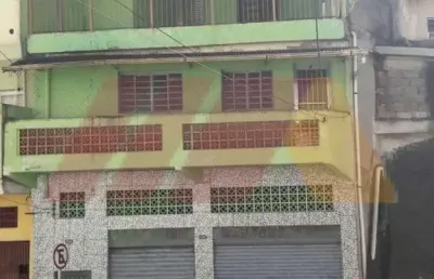 Casa a venda residencial, comercial, (contento 02 casas no terreno e 1 salão com banheiro).