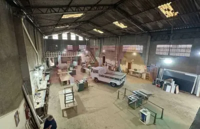 Galpão comercial para locação com 800 metros na vila amália